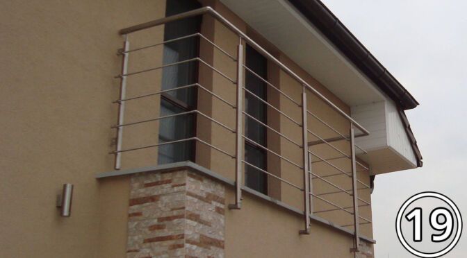 nowoczesna zewnętrzna poręcz balkonowa